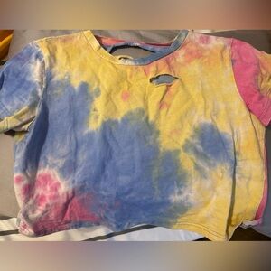 Cropped tie dye shirt